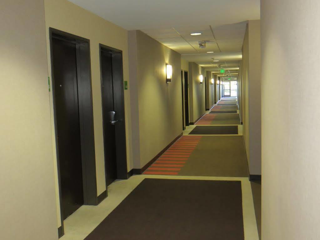 Doubletree By Hilton Las Vegas East Flamingo Exterior foto